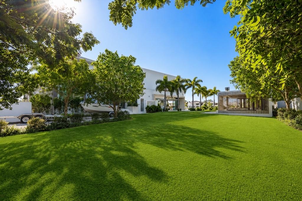 1019 Edgecliff Dr, Sanctuary Cove, QLD 4212