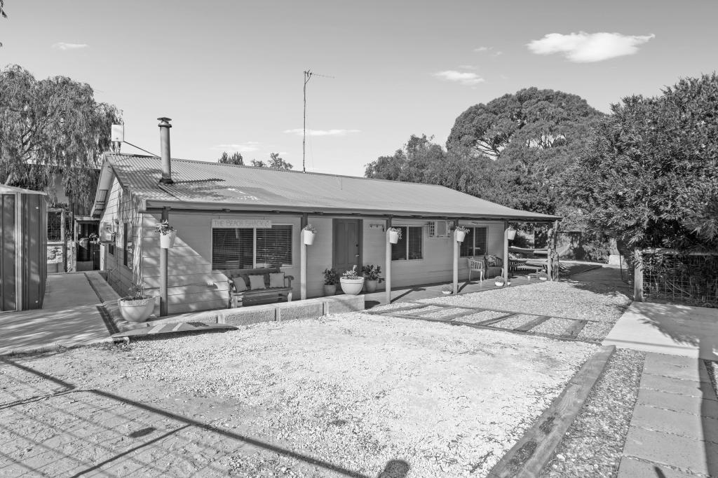 102 Panorama Dr, Preston Beach, WA 6215