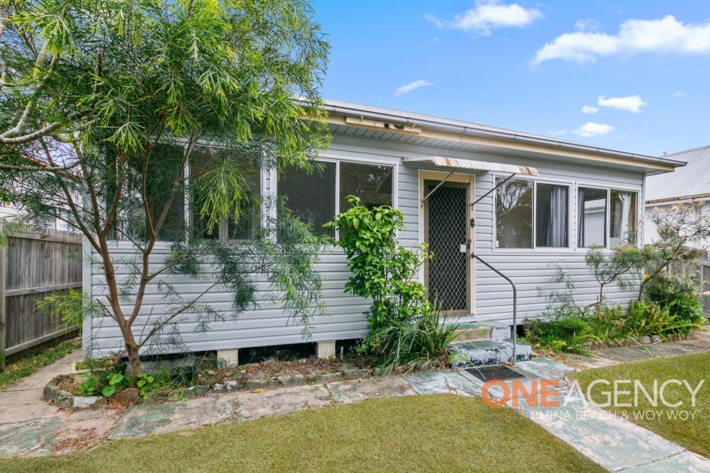 35 Beach St, Ettalong Beach, NSW 2257