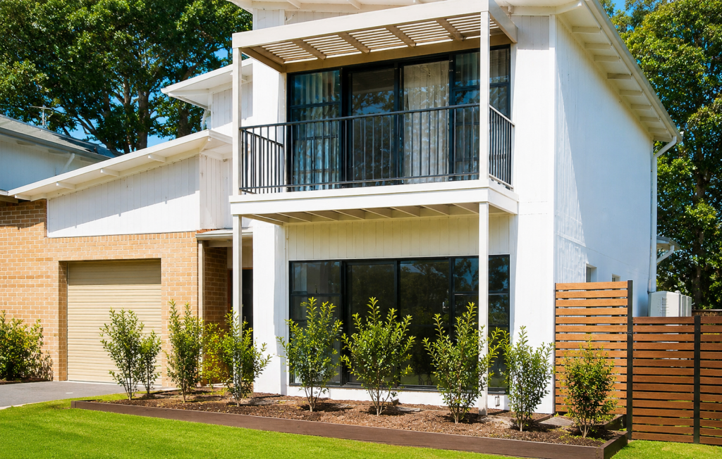 19 Kestrel Cct, Shortland, NSW 2307