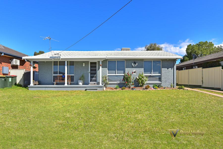 4 Allawah St, Hillvue, NSW 2340