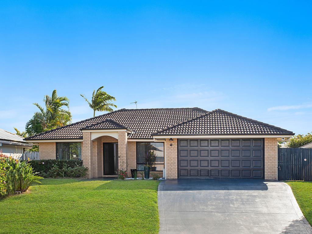 71 Sailfish Dr, Mountain Creek, QLD 4557