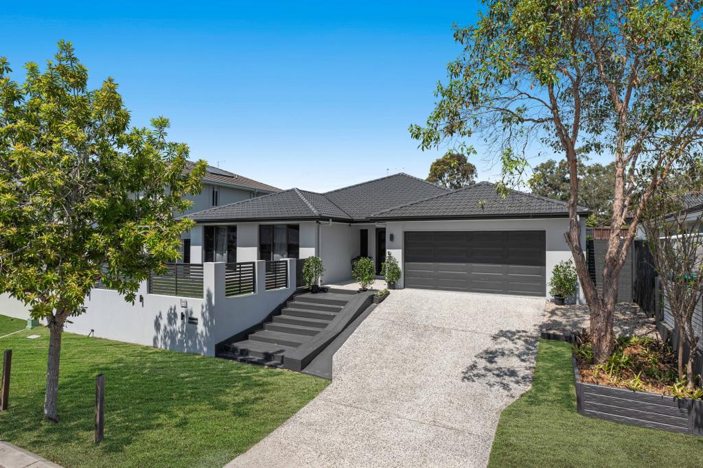 44 Foxwood Cct, Wakerley, QLD 4154