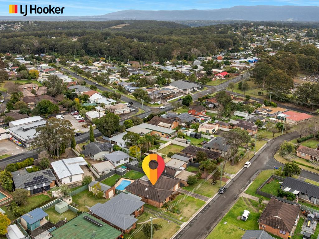 15 Bunderra Dr, Nowra, NSW 2541