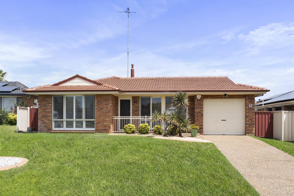 13 Massa Pl, Claremont Meadows, NSW 2747