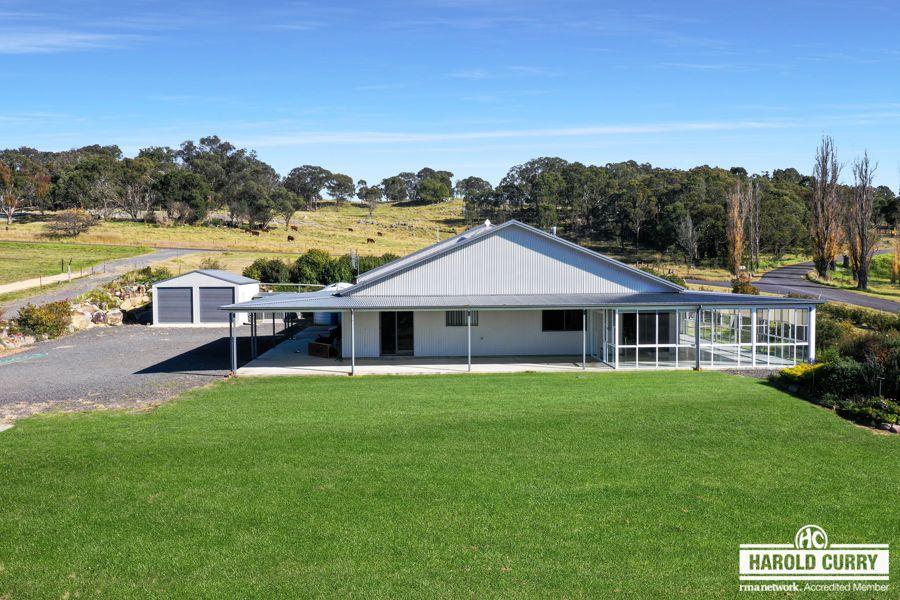 90 NEAGLES LANE, TENTERFIELD, NSW 2372