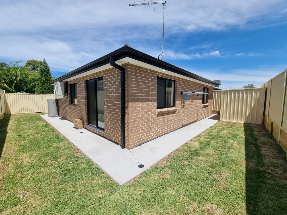 9a Ovens Cl, Horningsea Park, NSW 2171