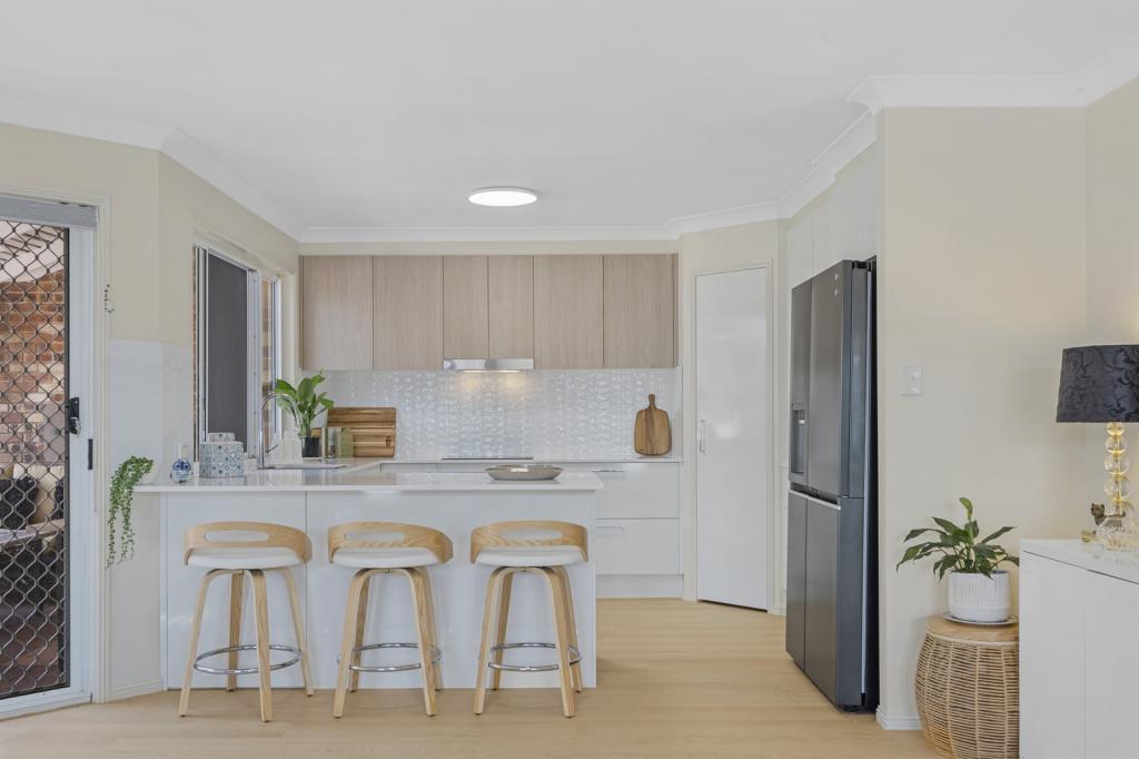 1/10 Constance Ct, Victoria Point, QLD 4165