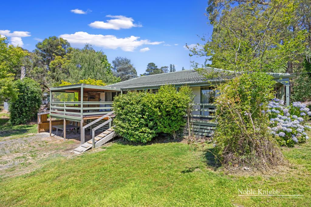 66 Old Warburton Hwy, Seville, VIC 3139