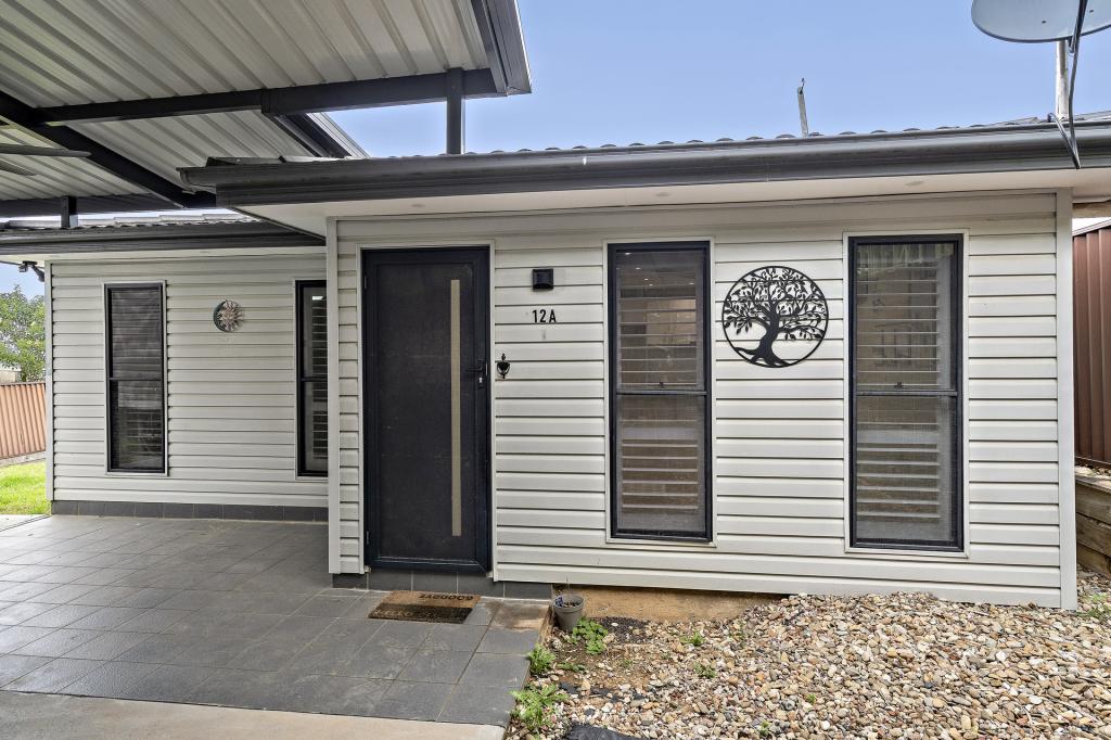 12a Noakes Pde, Lalor Park, NSW 2147