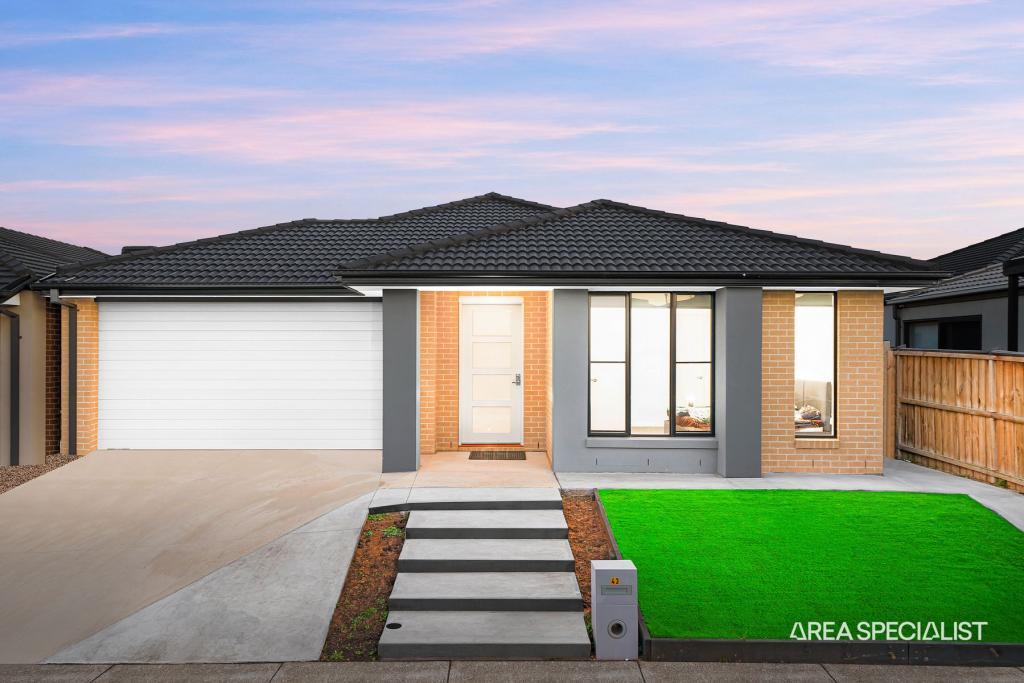 43 MALING RD, TRUGANINA, VIC 3029