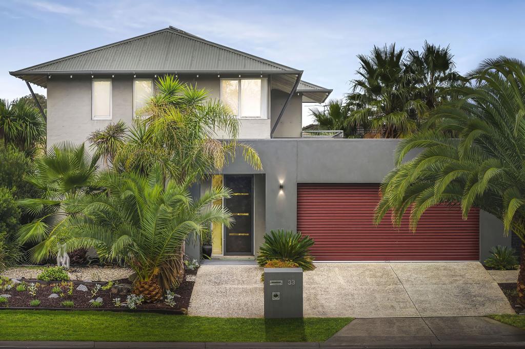 33 Tyrrell Tce, Waterways, VIC 3195