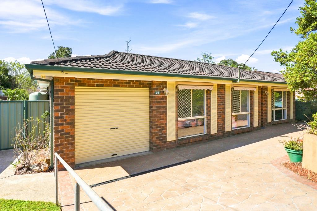 21 GWYDIR ST, BATEAU BAY, NSW 2261