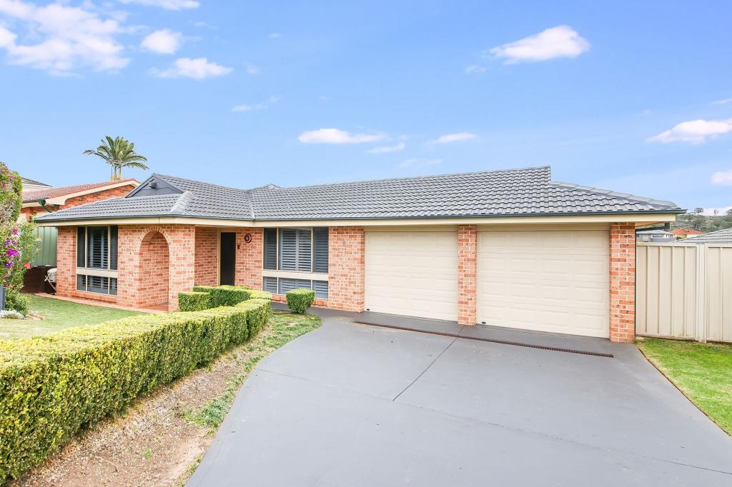 8 TORRENS PL, KEARNS, NSW 2558