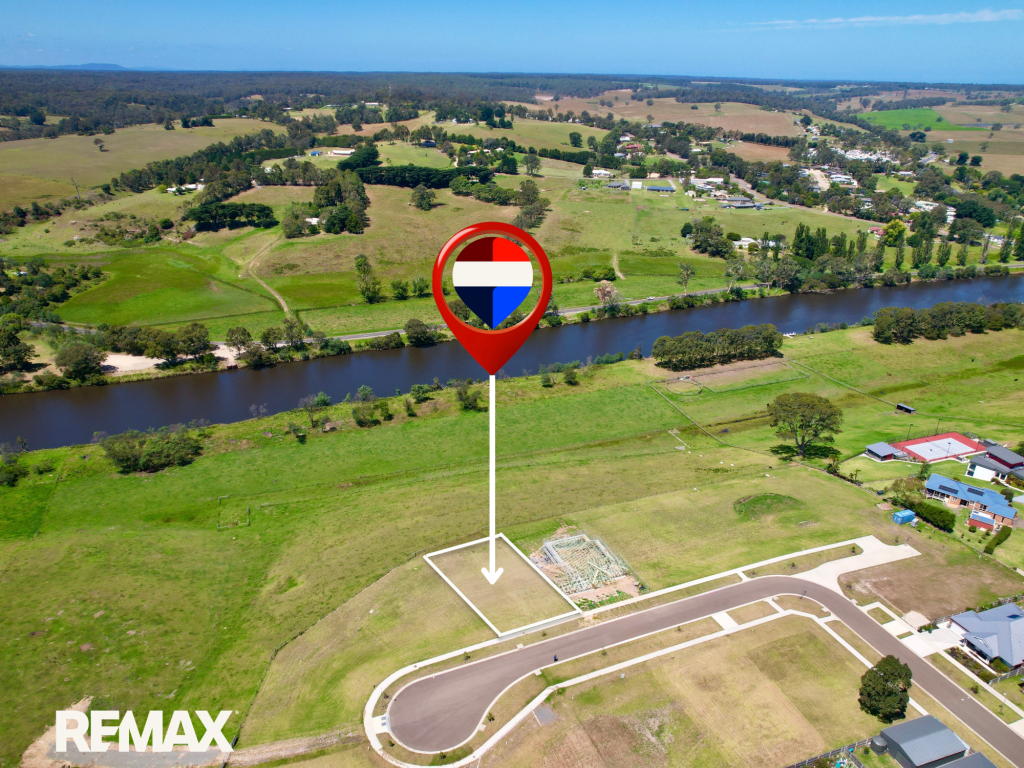 8 RAKALI CL, SWAN REACH, VIC 3903