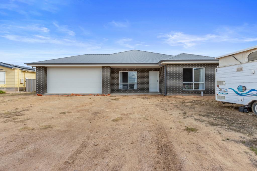 5 Hall Way, Moonta Bay, SA 5558