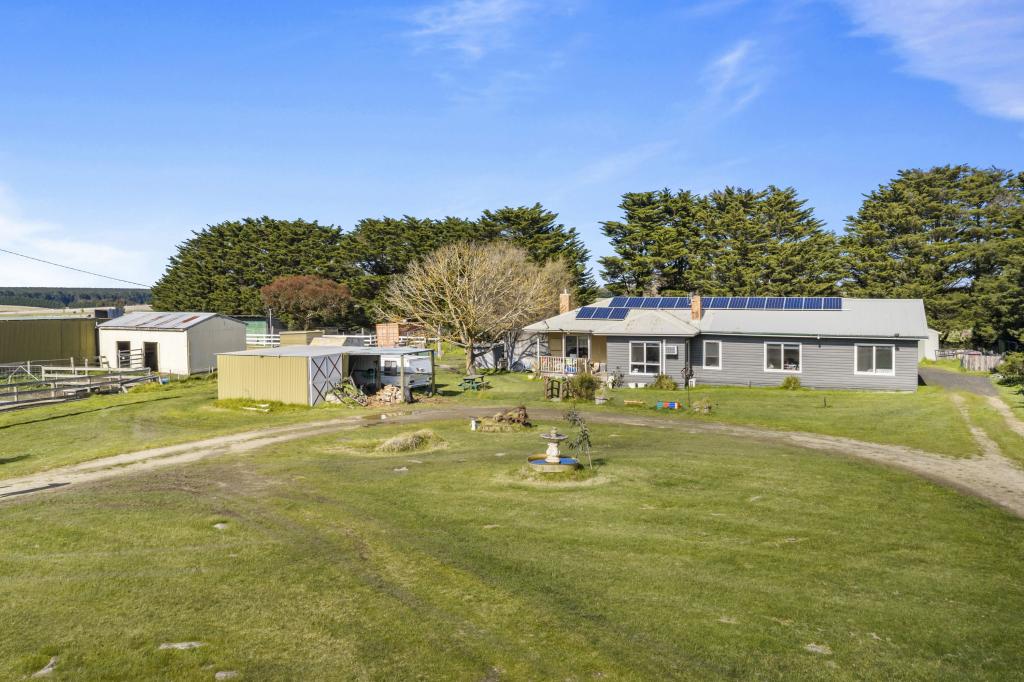 208 Gearys Lane, Ballan, VIC 3342