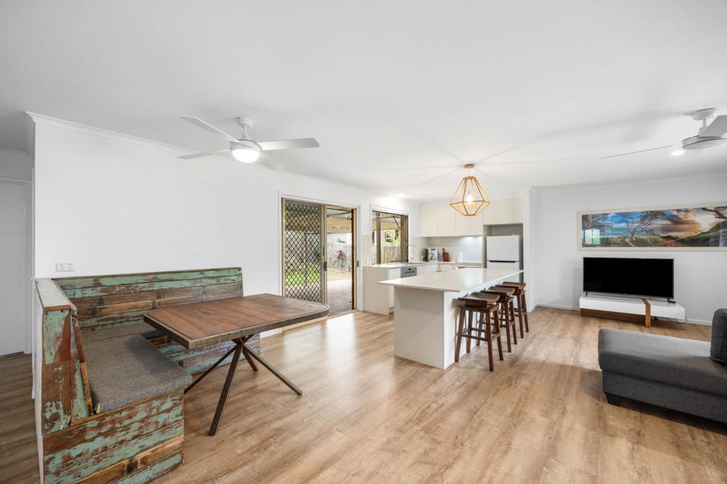 20 Mark Rd W, Little Mountain, QLD 4551