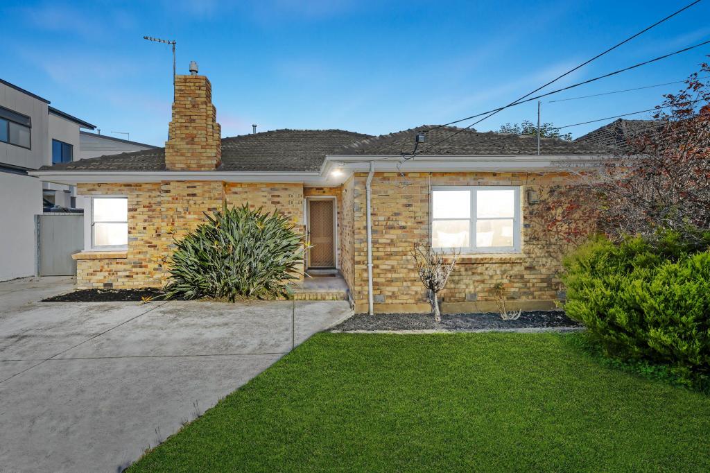 52 Berkeley St, Huntingdale, VIC 3166