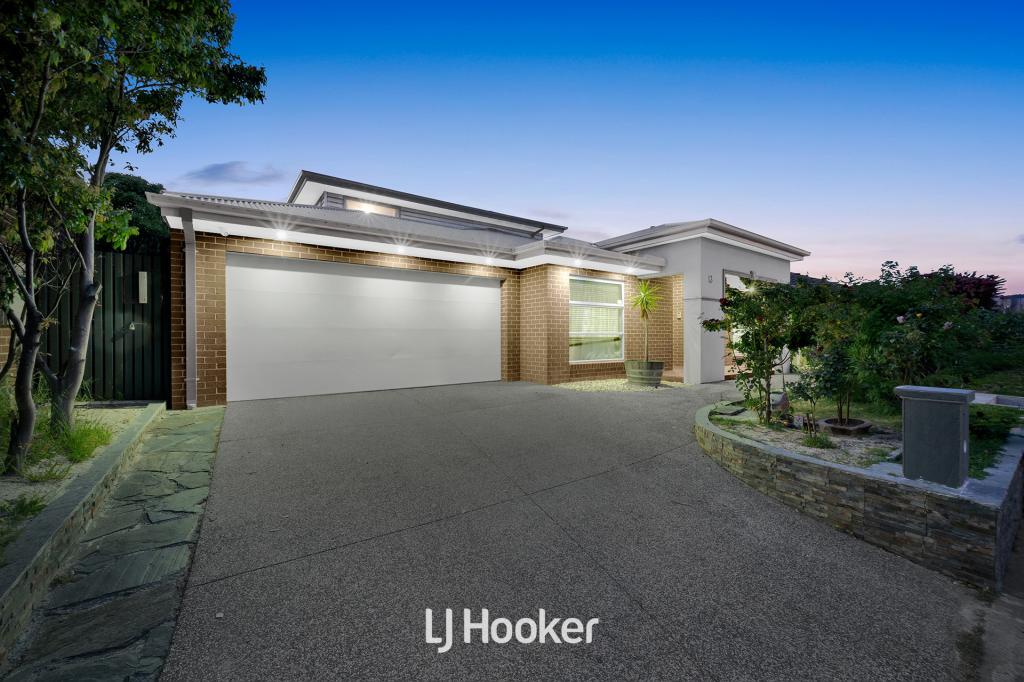13 Stoneleigh Rd, Cranbourne North, VIC 3977