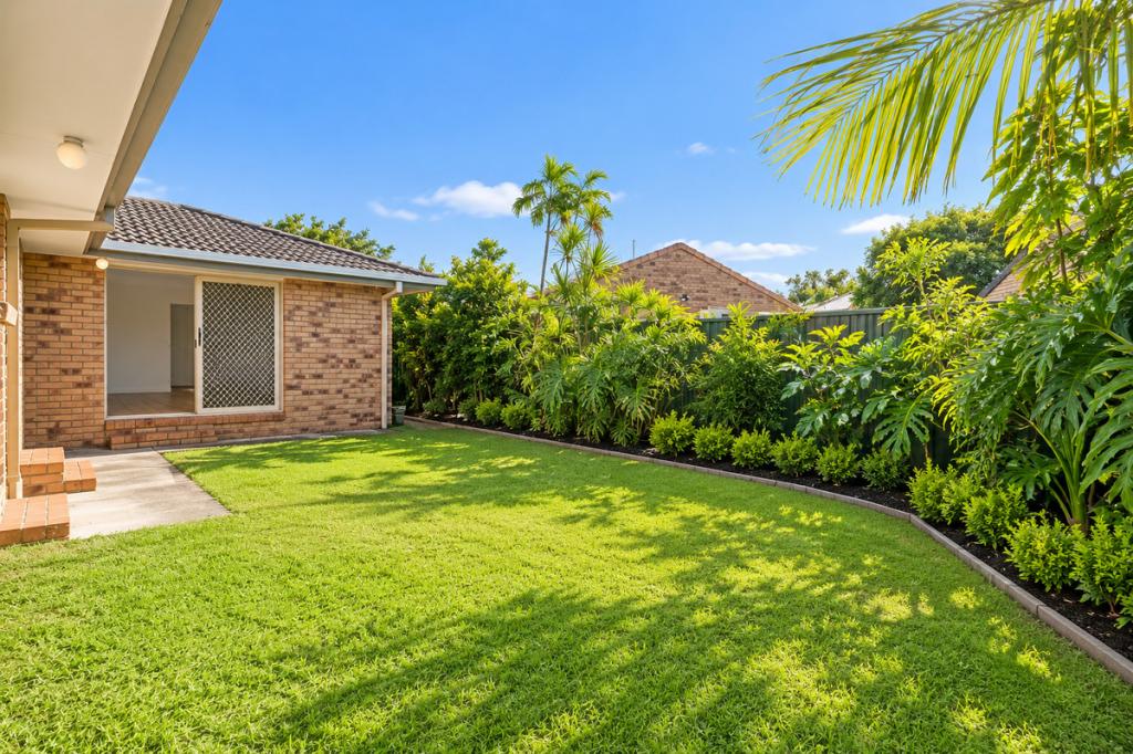 31 Galeen Dr, Burleigh Waters, QLD 4220
