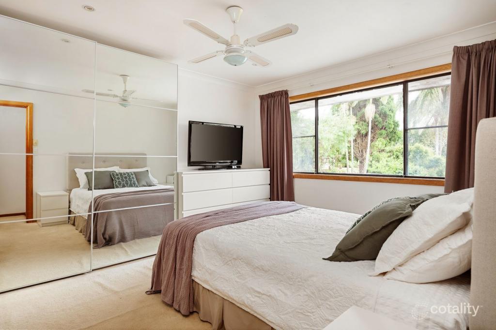 110 COLLINS RD, ST IVES, NSW 2075