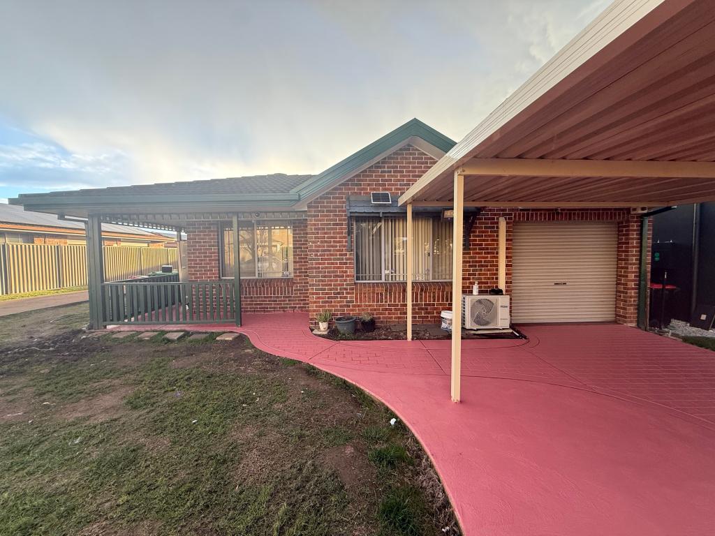 75 Amsterdam St, Oakhurst, NSW 2761