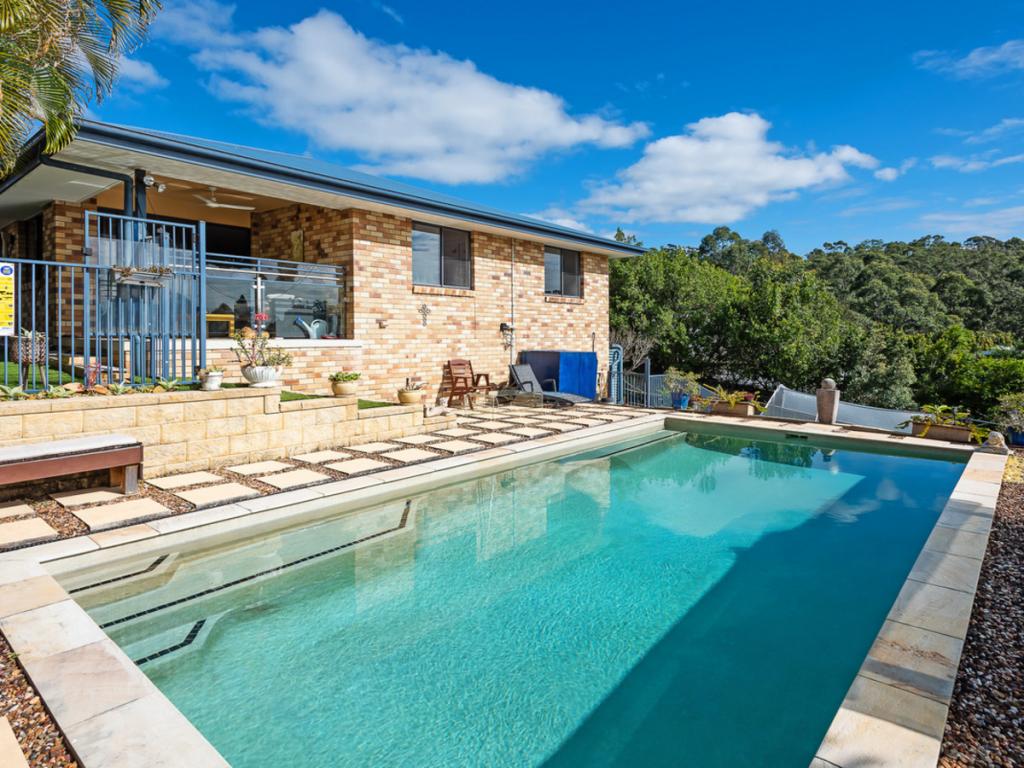 29 Diamantina Cct, Pacific Pines, QLD 4211