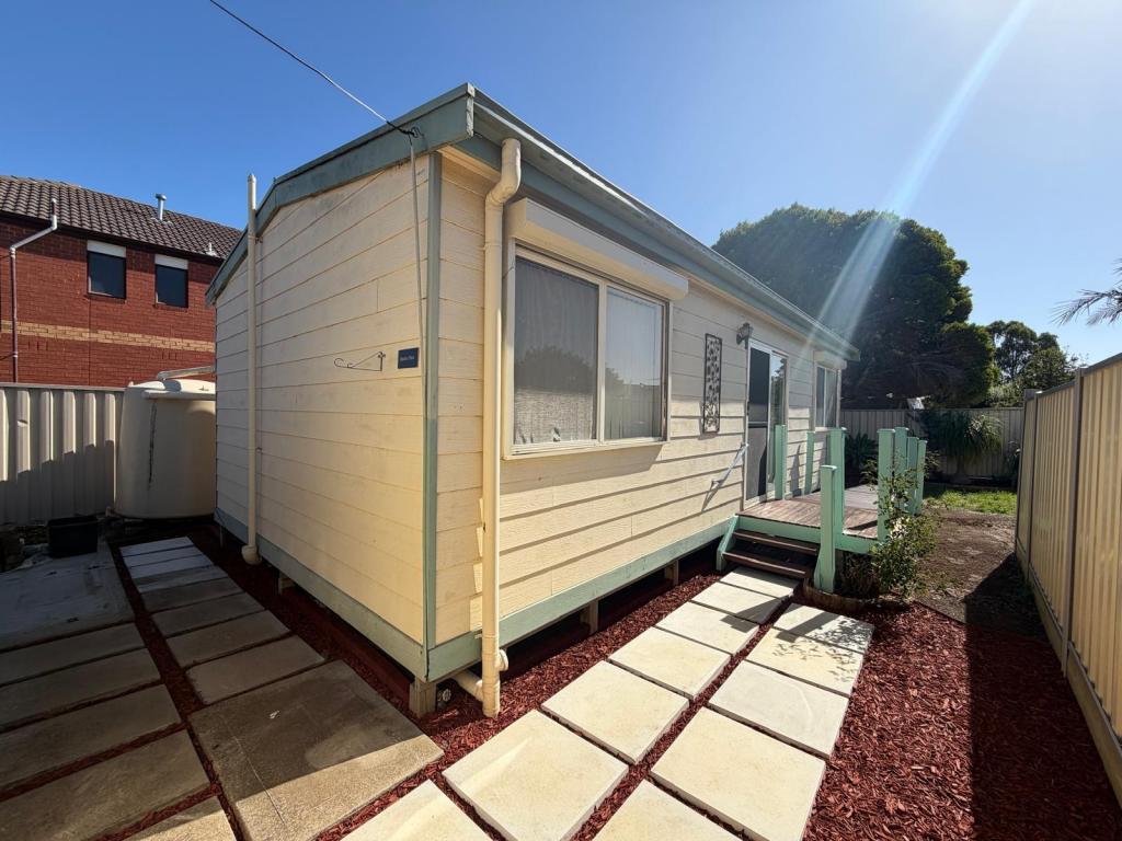 100a Harricks Cres, Attwood, VIC 3049