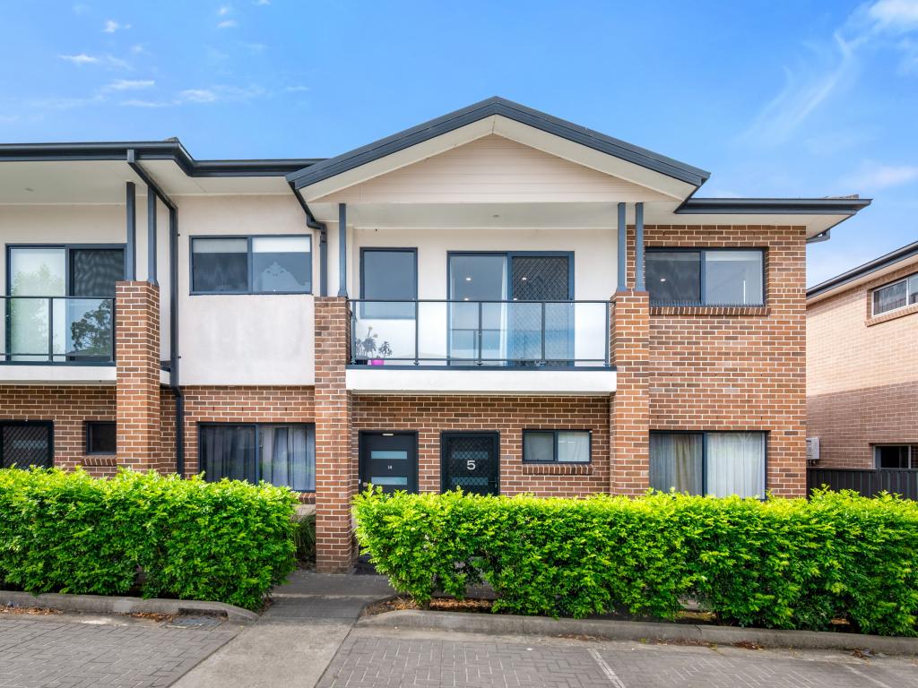 14/26 THIRD AVE, MACQUARIE FIELDS, NSW 2564