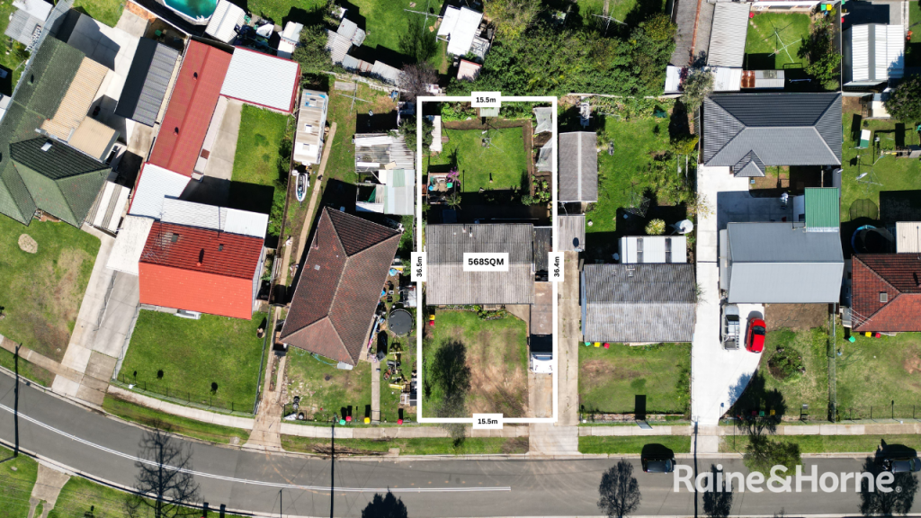 42 Jindabyne St, Heckenberg, NSW 2168