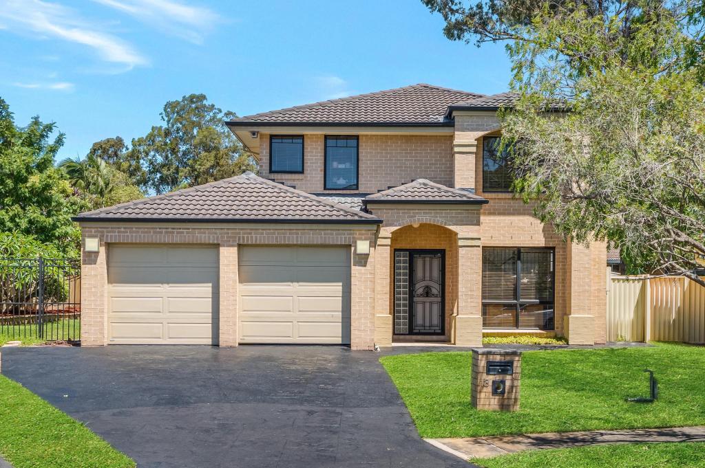 13 Richmond Cl, St Johns Park, NSW 2176