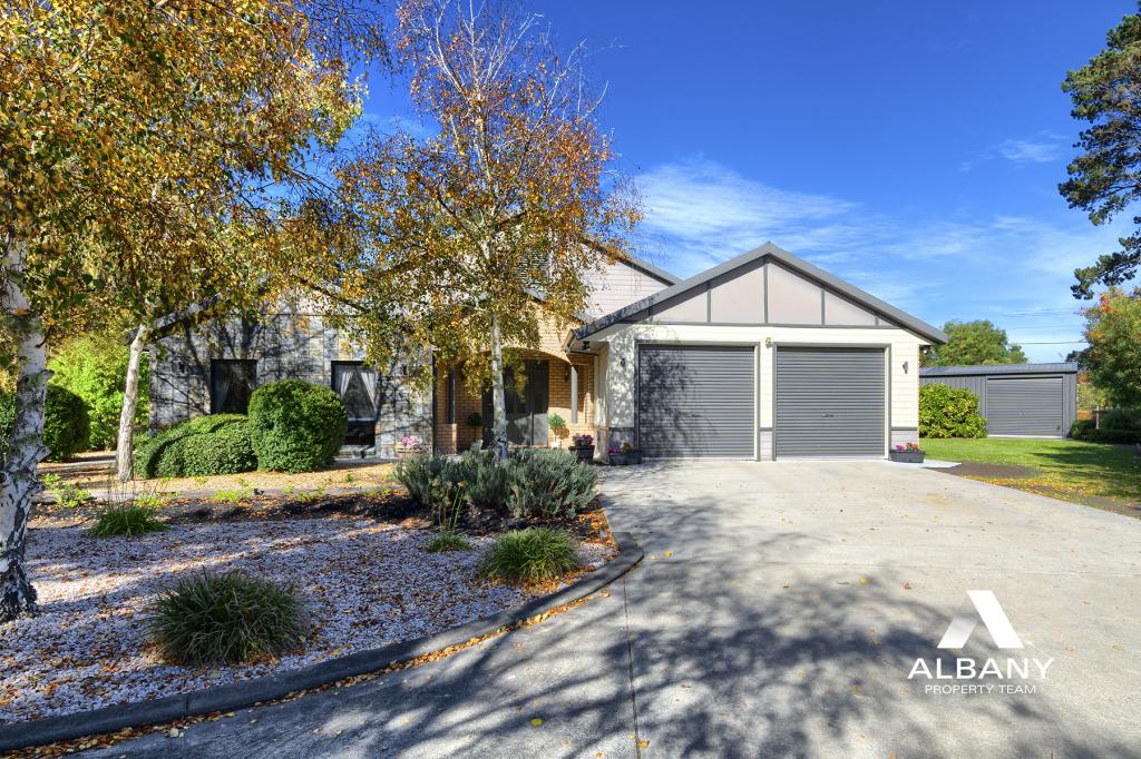 24 Parmelia Way, Mckail, WA 6330
