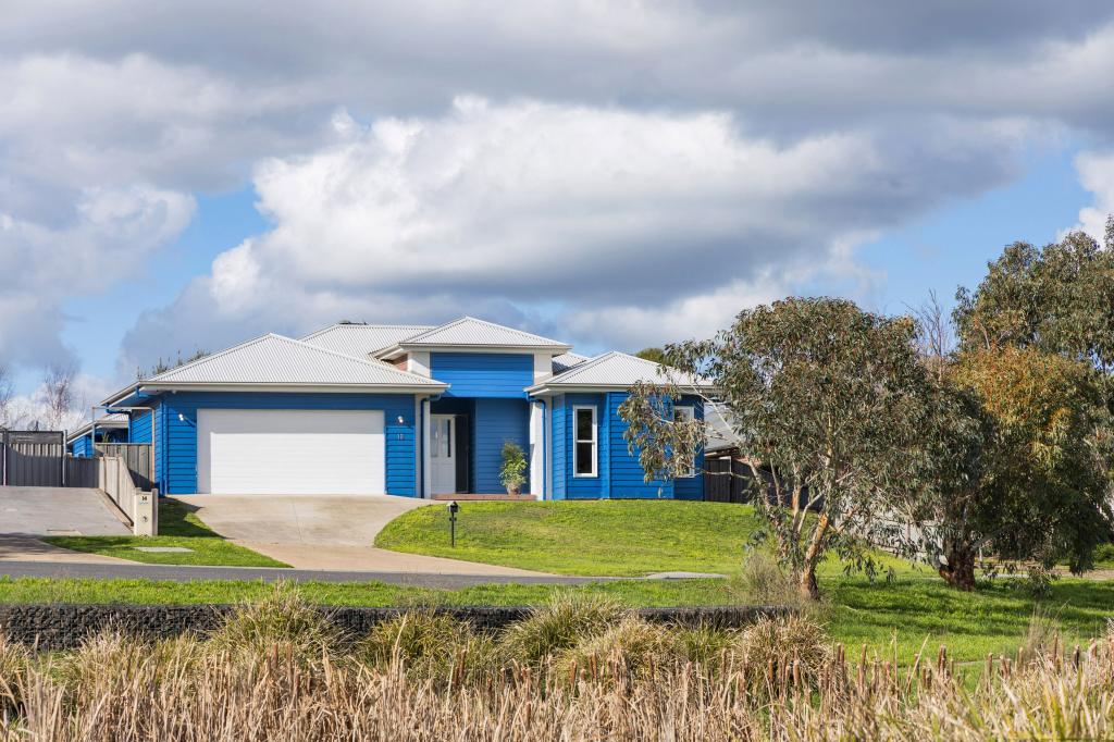 12 IRENE WAY, KYNETON, VIC 3444
