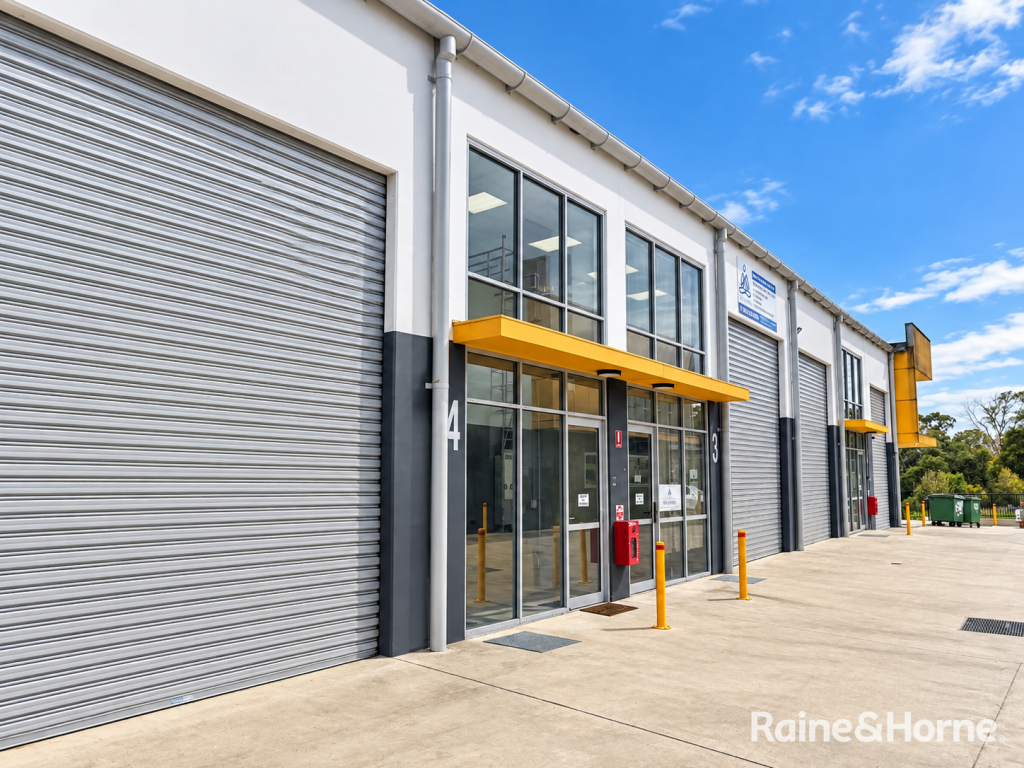 4/2 Money Cl, Rouse Hill, NSW 2155