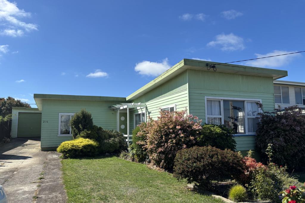 216 Steele St, Devonport, TAS 7310