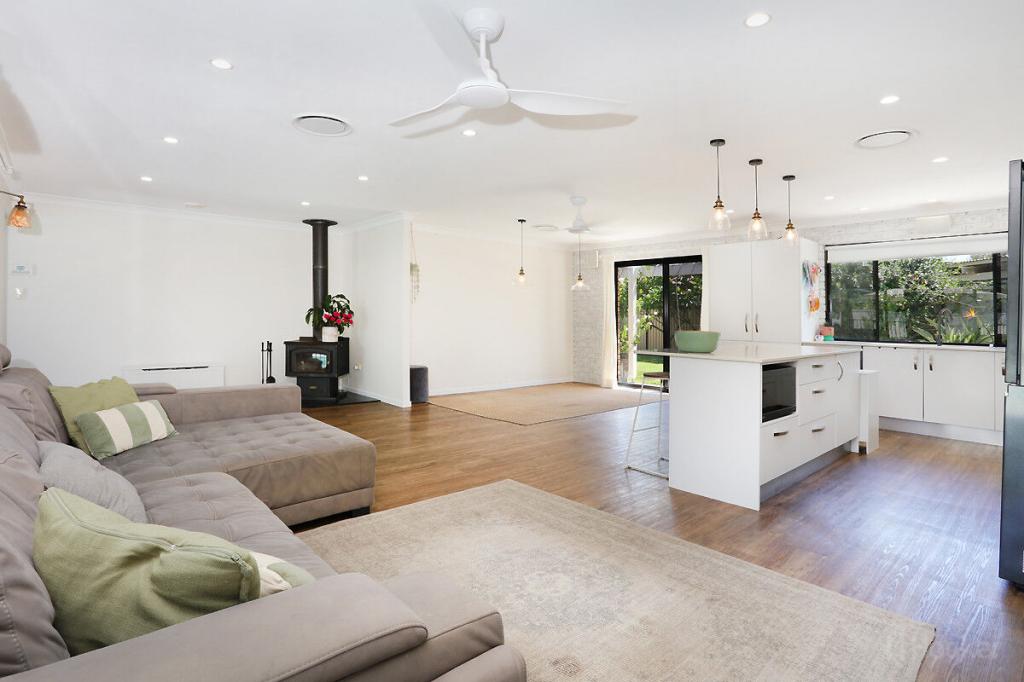 6 Pedder Pl, Coombabah, QLD 4216