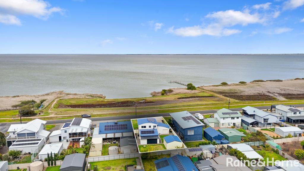 19 Lake Rd, Milang, SA 5256