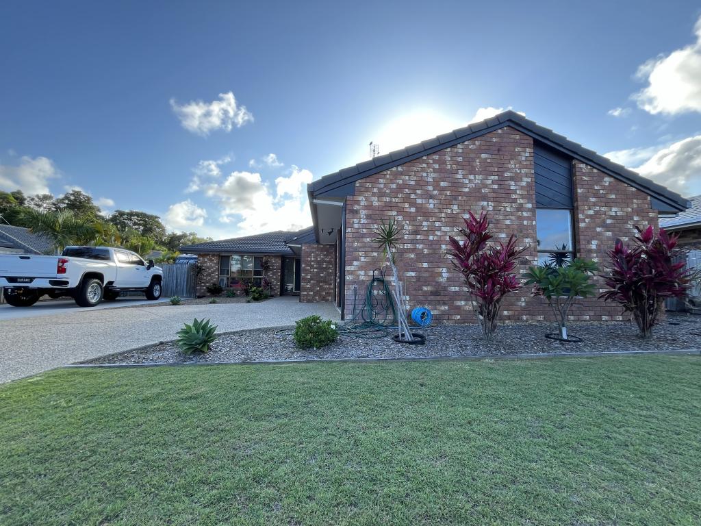 35 Adori Dr, Mountain Creek, QLD 4557