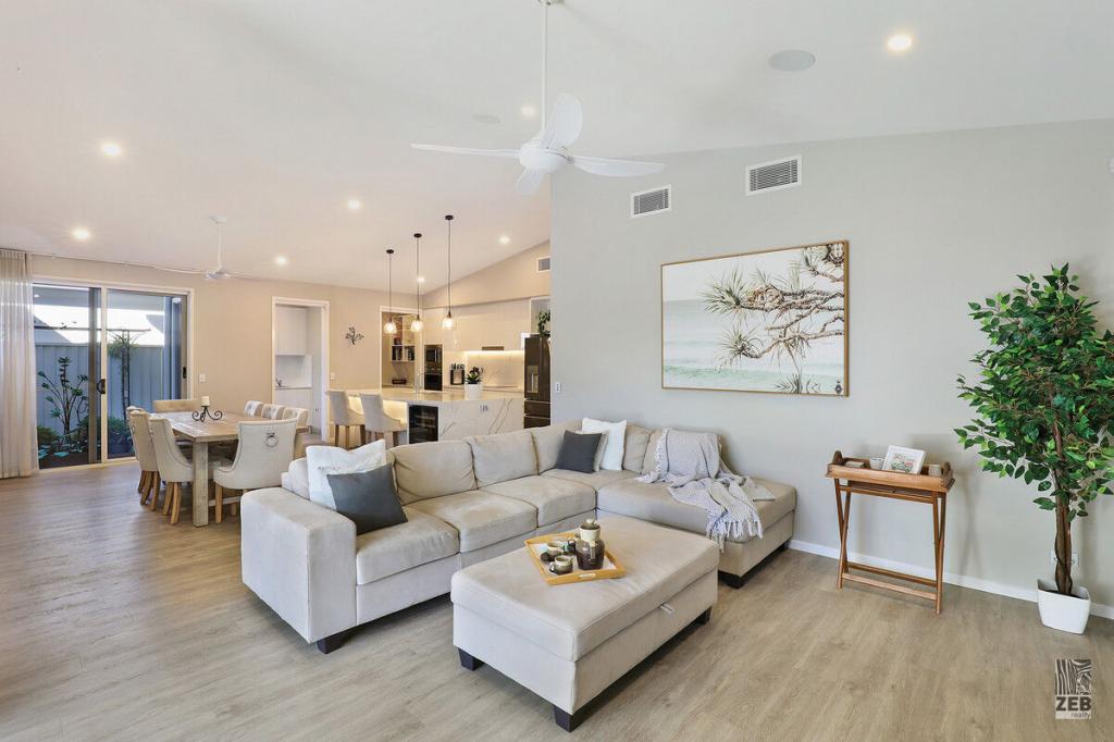 137/40 MENZIES DR, PACIFIC PARADISE, QLD 4564