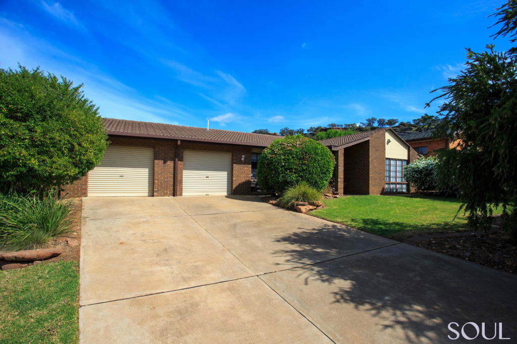 7 Holmes Cres, Griffith, NSW 2680