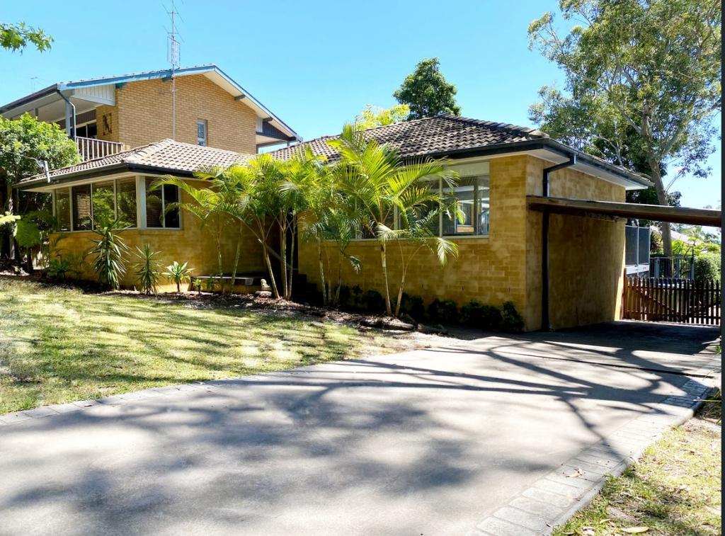 6 Yaruga St, Bateau Bay, NSW 2261