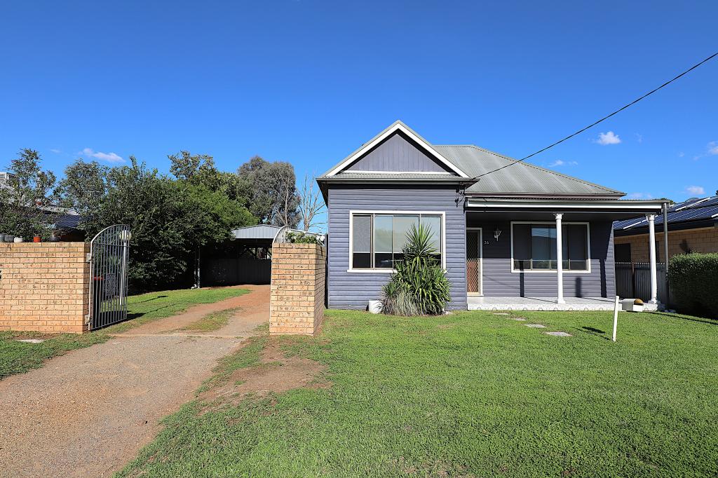 36 Sutton St, Cootamundra, NSW 2590