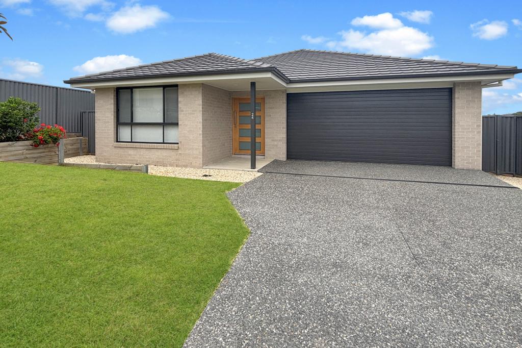 24 Tobago Pde, Lake Cathie, NSW 2445