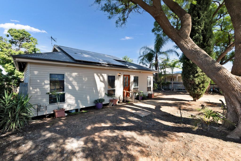 40 Kiewa Ave, Red Cliffs, VIC 3496