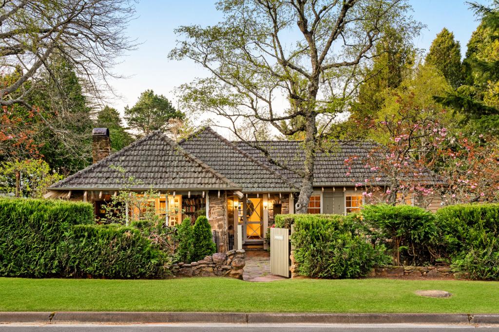 14-16 Watkins Rd, Leura, NSW 2780