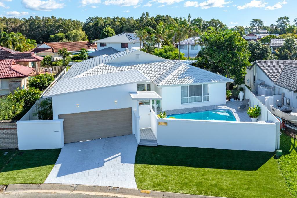 7 Saltbreeze Ct, Runaway Bay, QLD 4216