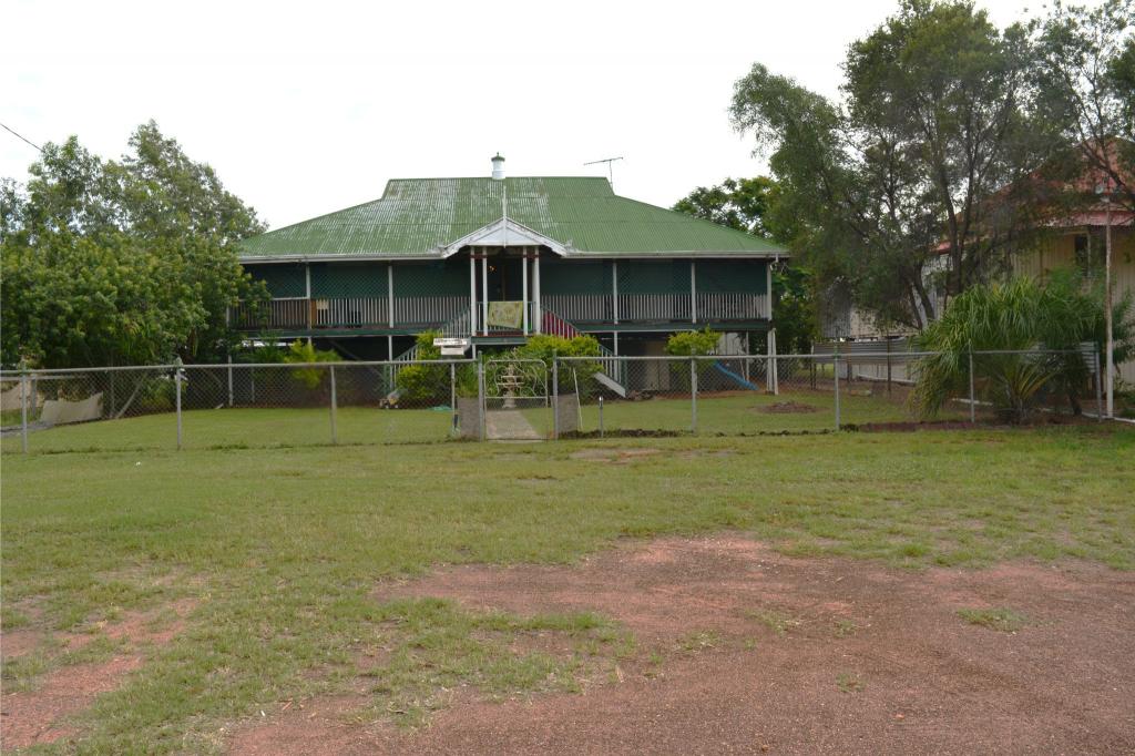 8 Poplar St, Barcaldine, QLD 4725
