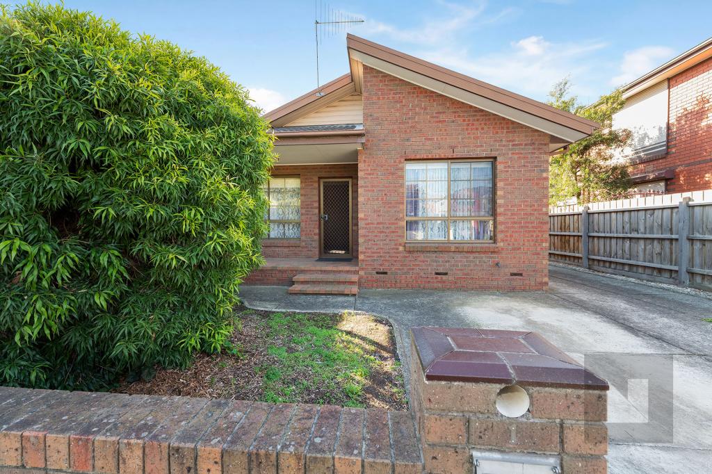 1/144 Charles St, Seddon, VIC 3011