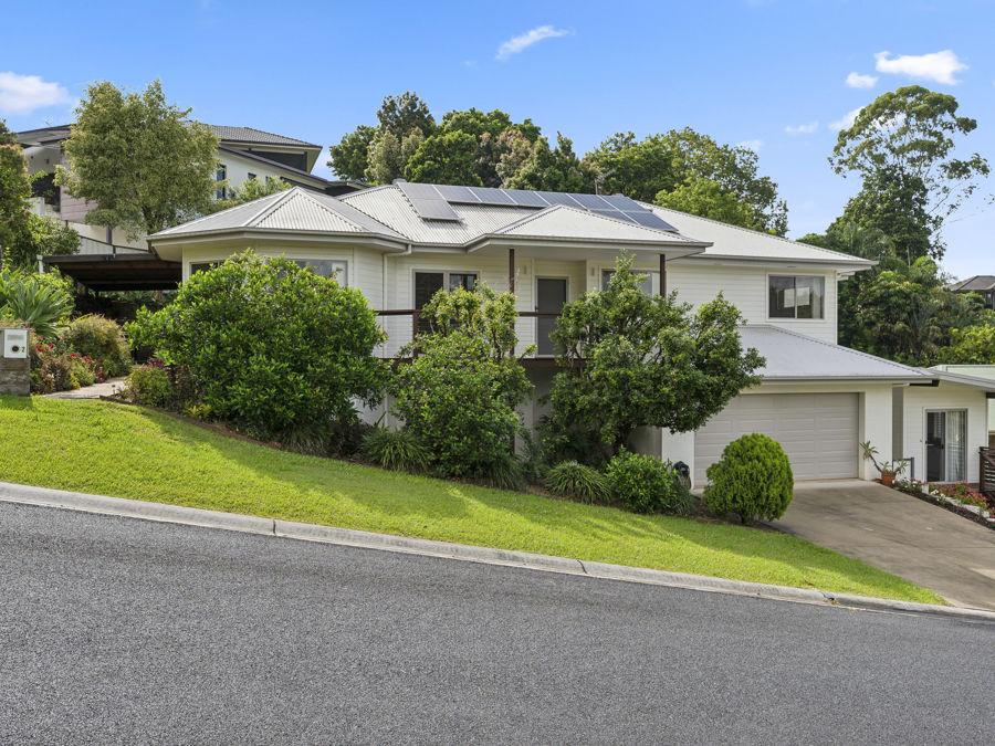 2 Comara Cl, Coffs Harbour, NSW 2450